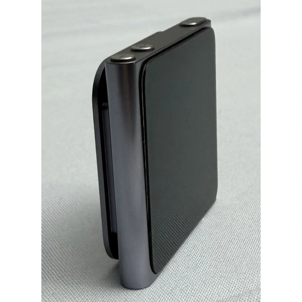 Apple iPod Nano 6th Gen 8GB Graphite Dark Gray Touchscreen MP3 Player